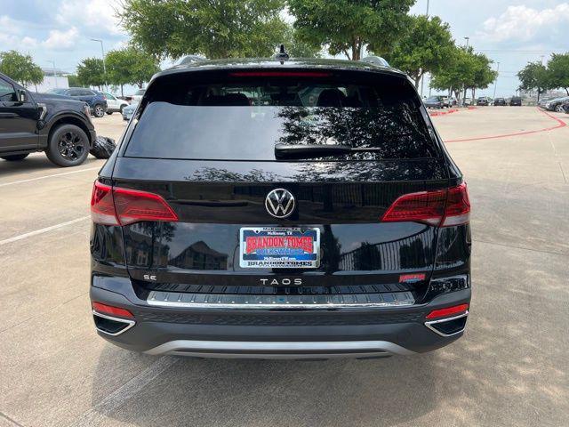 2023 volkswagen taos 1.5t se