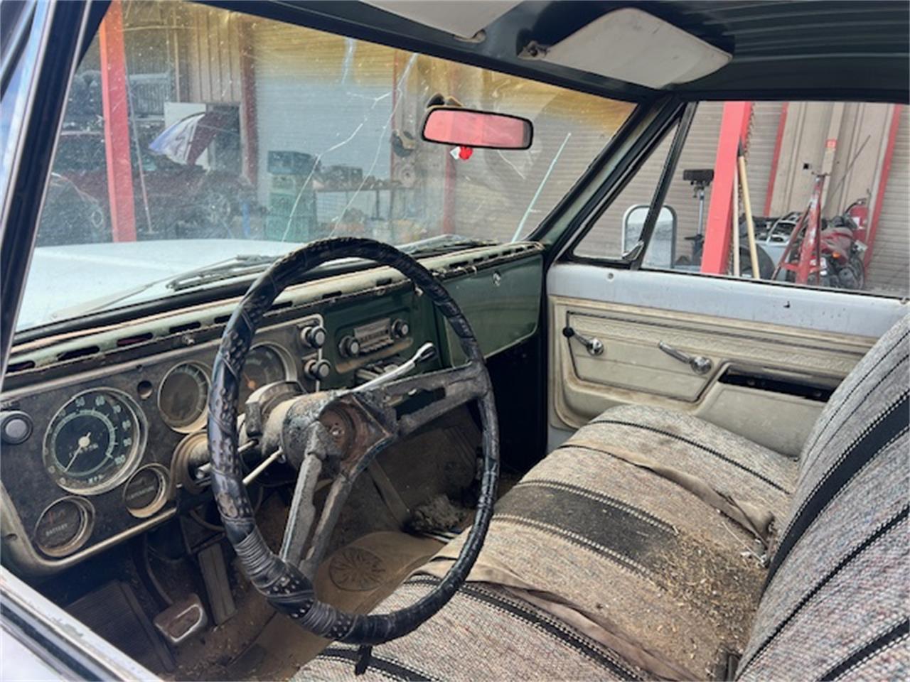 1972 chevrolet custom
