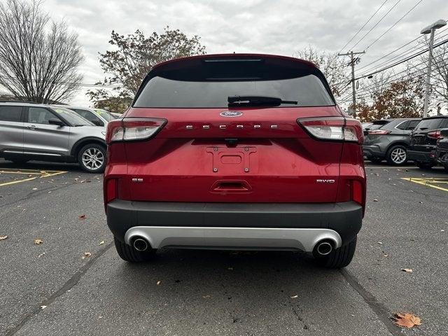 2021 ford escape se