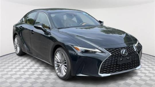 2023 lexus is 300 base