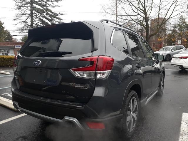 2021 subaru forester touring