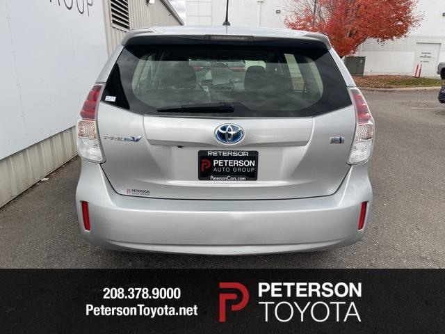 2016 toyota prius v two