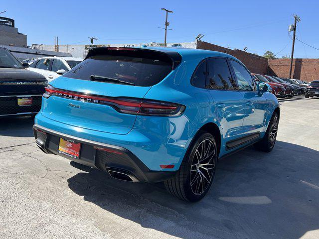 2023 porsche macan base