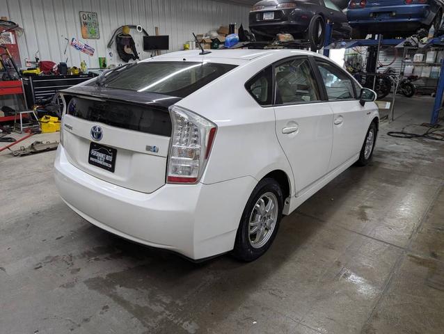 2010 toyota prius i