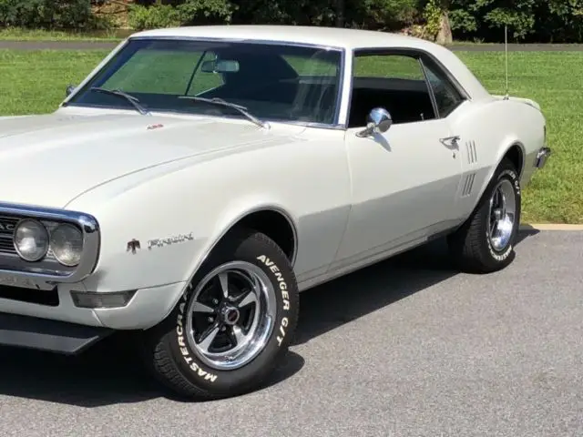 pontiac firebird white with 82,473 miles, for sale!