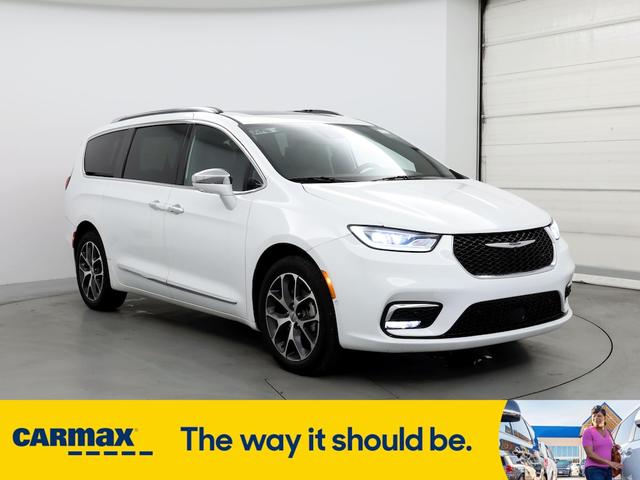 2021 chrysler pacifica limited