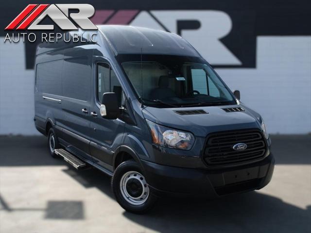 2019 ford transit-250 base