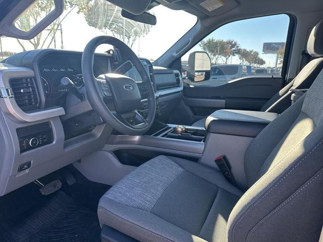 2024 ford f-250 xlt