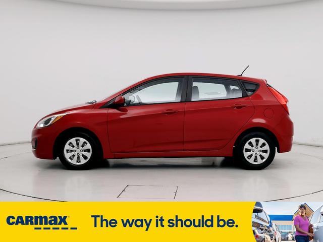 2016 hyundai accent se