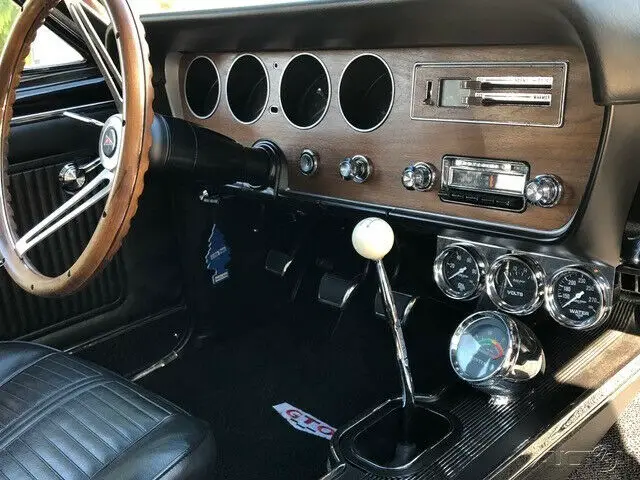 1966 pontiac gto rebuilt engine & transmission 400 pontiac muncie 4-spd man