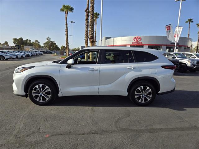 2024 toyota highlander xle