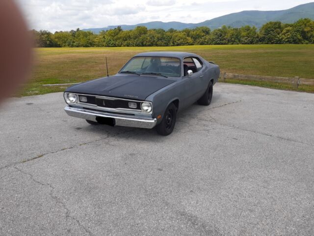 1970 plymouth duster coupe