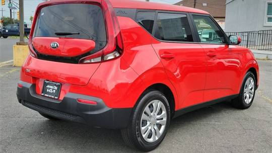 2021 kia soul lx