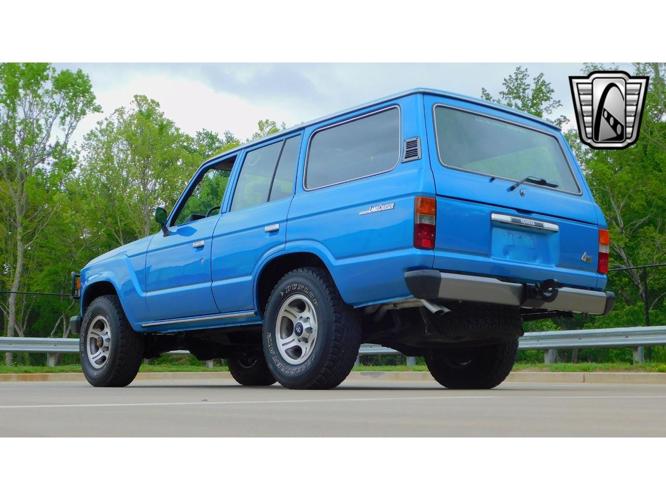 1984 toyota land cruiser in o'fallon, illinois