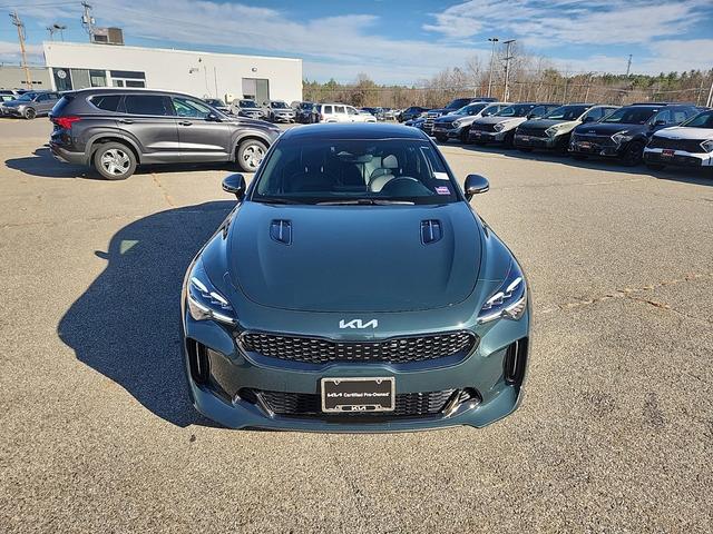 2023 kia stinger gt-line