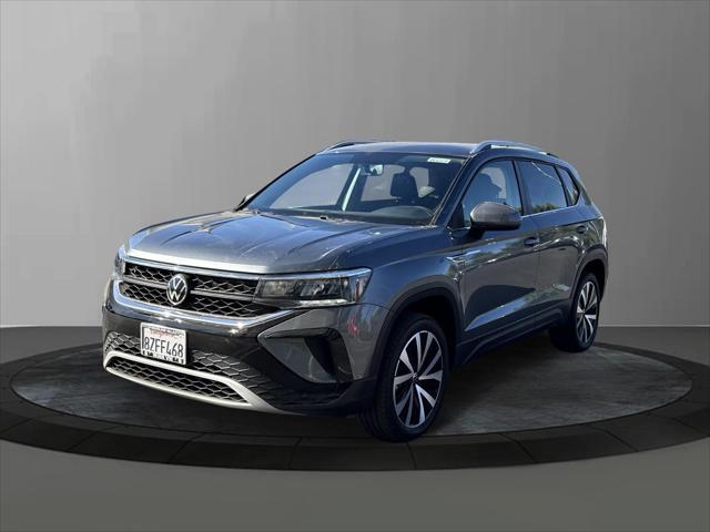 2022 volkswagen taos 1.5t se