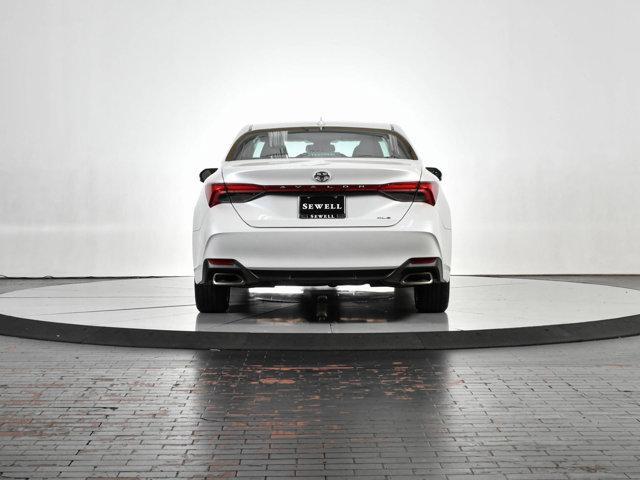 2020 toyota avalon xle