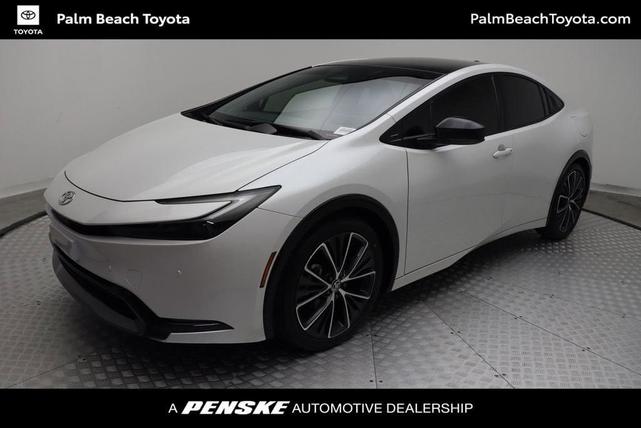 2023 toyota prius xle