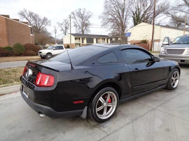 2012 ford mustang v6