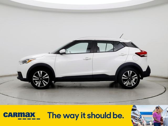 2019 nissan kicks sv