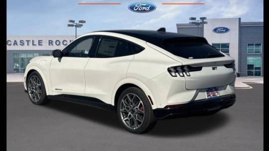 2024 Ford Mustang Mach-E