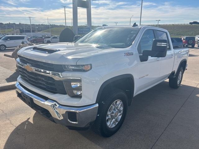 2024 chevrolet silverado 2500 lt