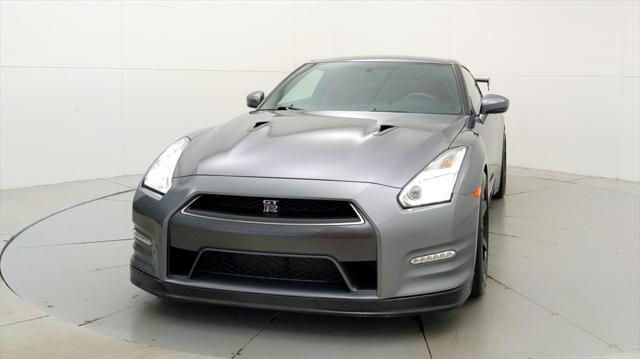 2015 nissan gt-r premium