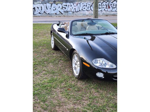 2001 jaguar xk8 base