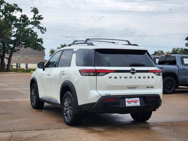 2023 nissan pathfinder sv 4wd