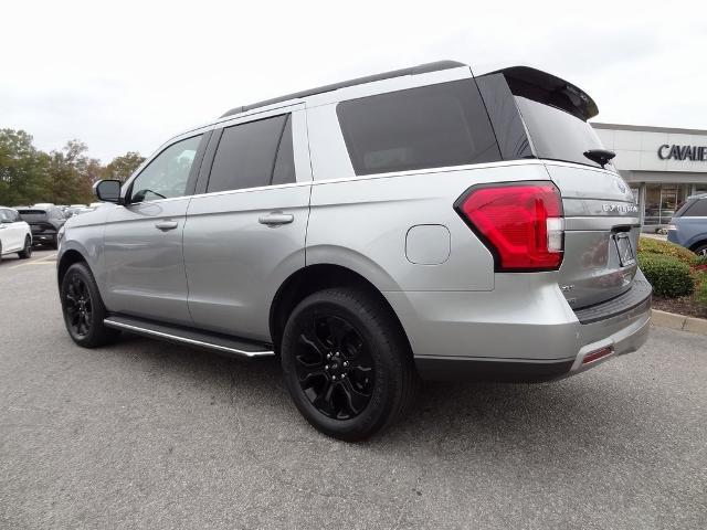 2022 ford expedition xlt
