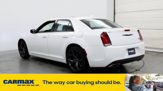 2023 Chrysler 300
