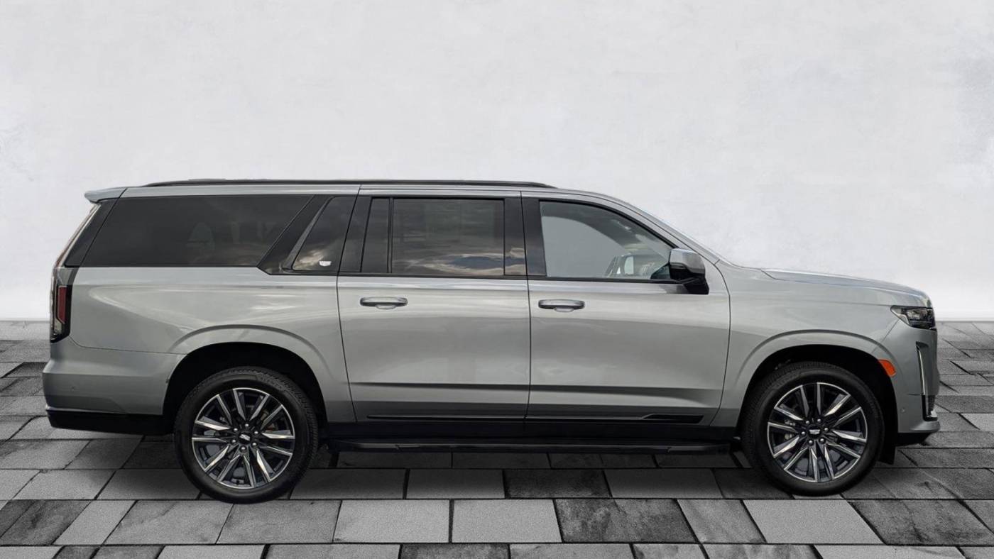 2023 cadillac escalade esv sport