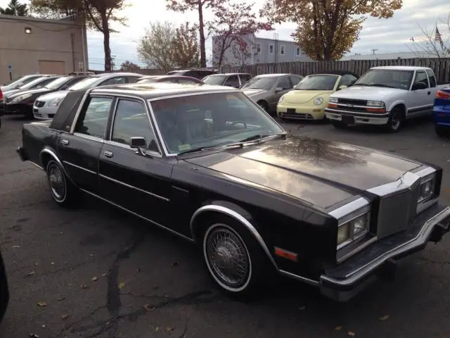 1983 chrysler new yorker 5th avenue