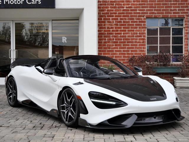 2022 mclaren 765lt