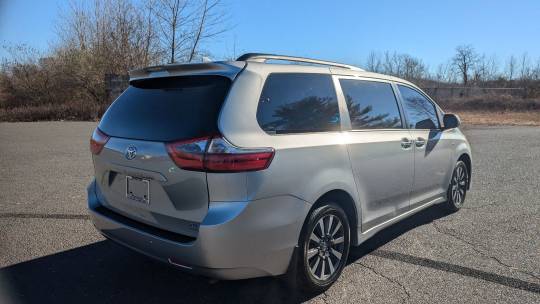 2020 Toyota Sienna