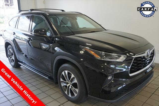 2021 toyota highlander xle