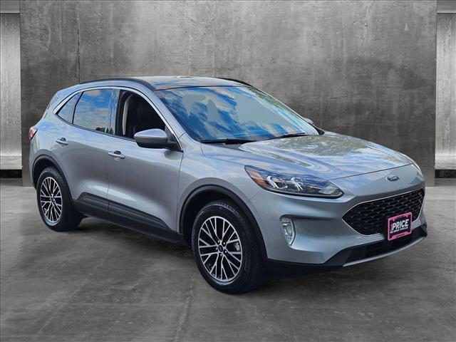 2022 ford escape sel