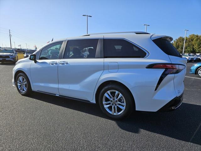 2023 toyota sienna limited 7-passenger