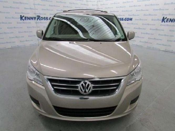 2009 volkswagen routan 4dr wgn se in irwin, pa