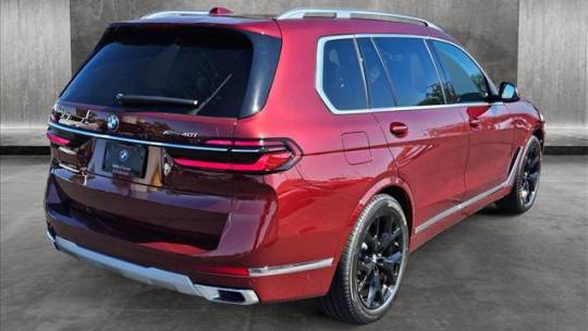 2025 BMW X7