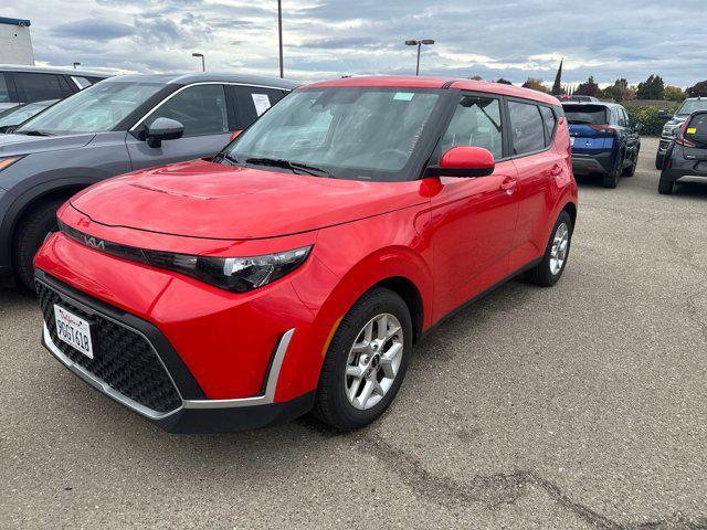 2024 kia soul lx