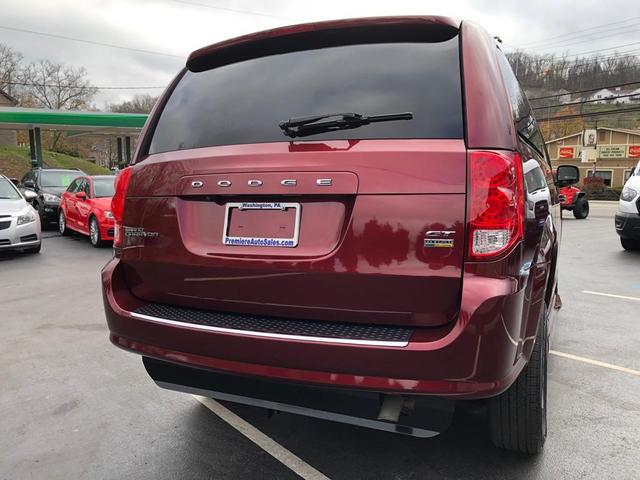 2019 dodge grand caravan gt