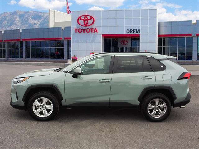 2022 toyota rav4 xle