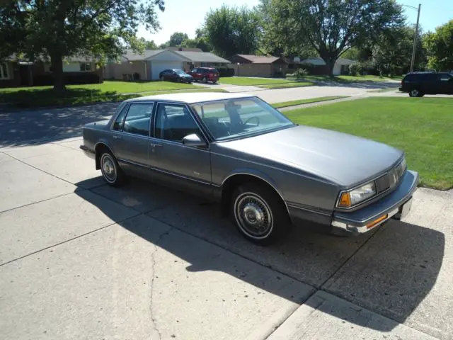 1989 oldsmobile delta 88 royale