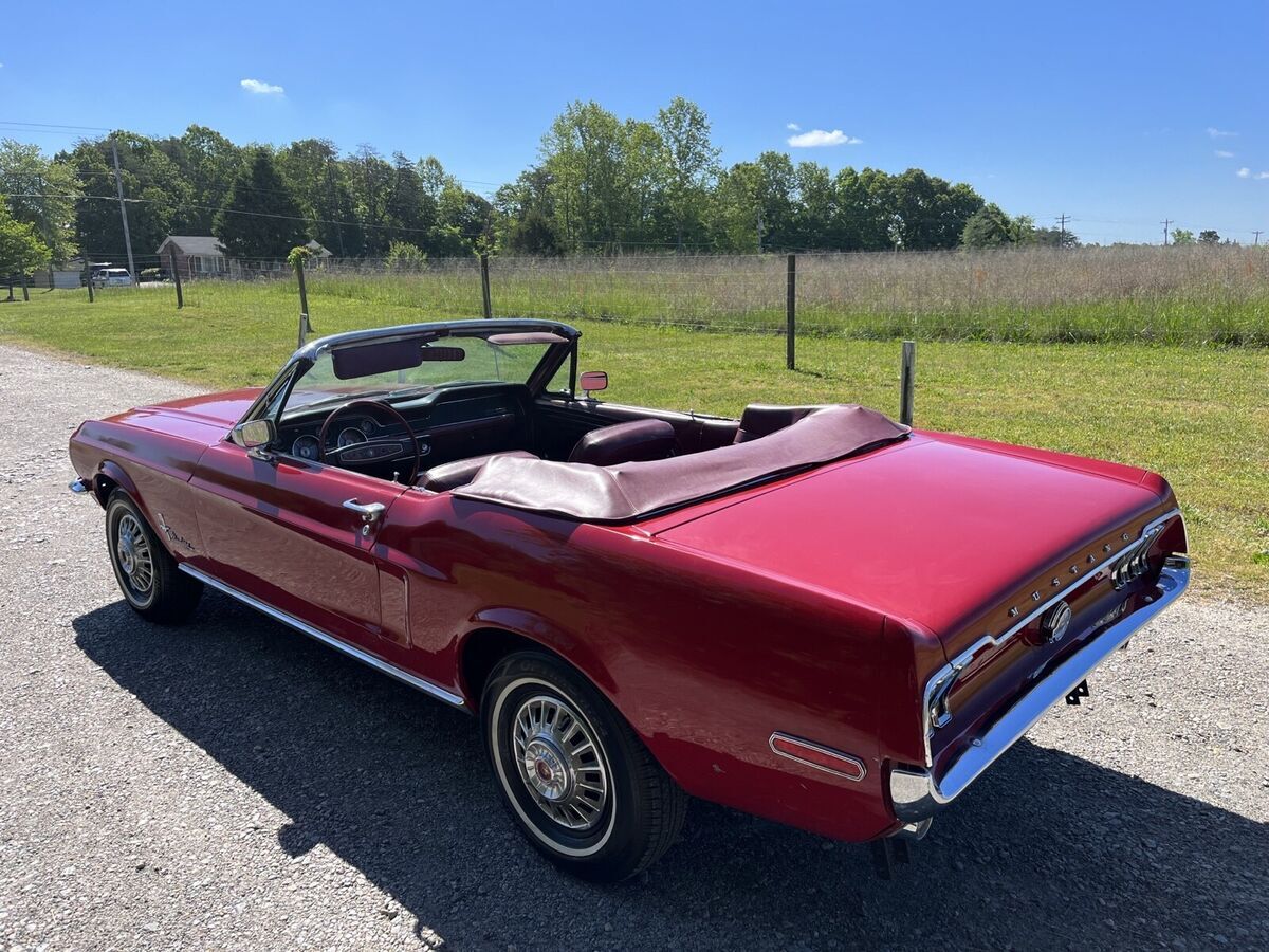 1968 ford mustang 4.7 convertible red