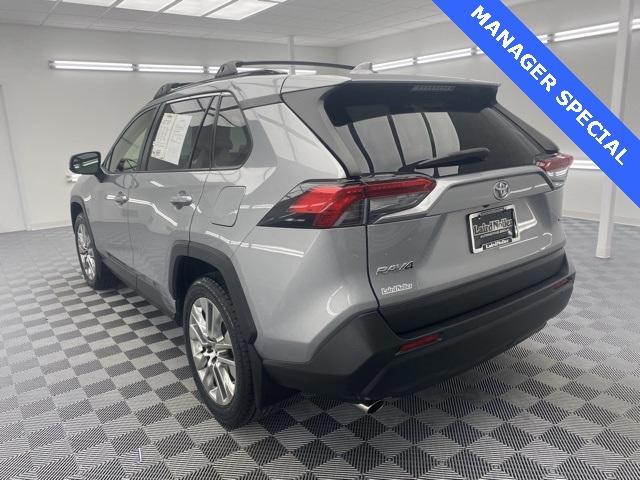2019 toyota rav4 xle premium