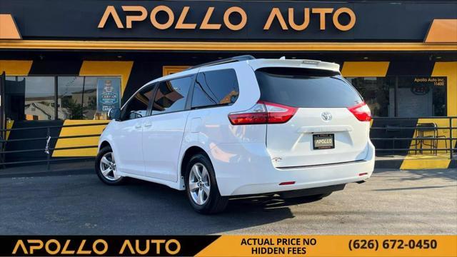 2019 toyota sienna le
