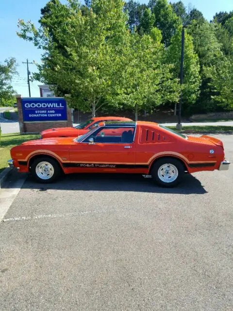 1977 plymouth roadrunner 360 six pack spitfire orange