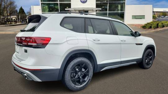 2024 Volkswagen Atlas notdoor