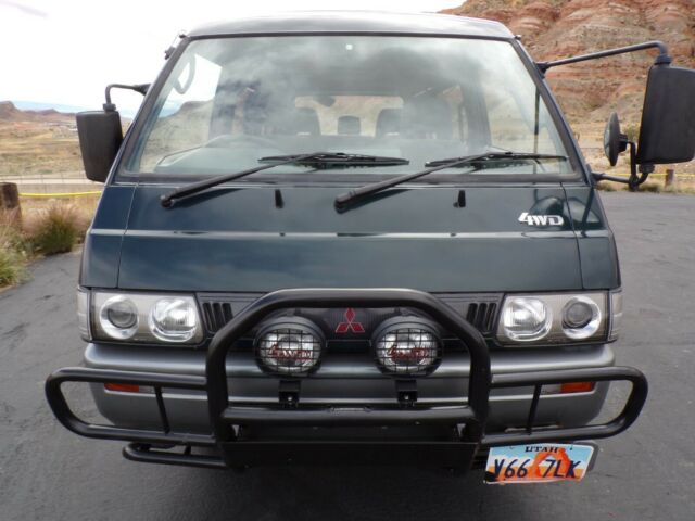 1992 mitsubishi delica l300 4wd diesel stick no reserve